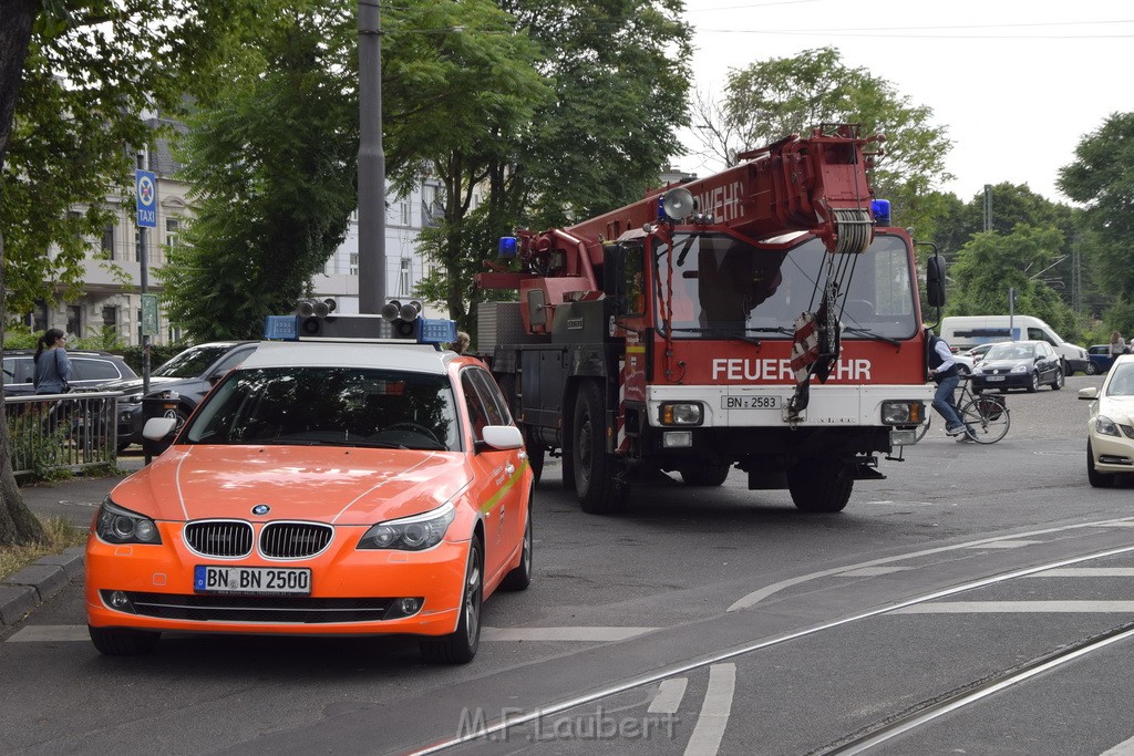 Mobiler Autokran umgestuerzt Bonn Hbf P019.JPG - Miklos Laubert